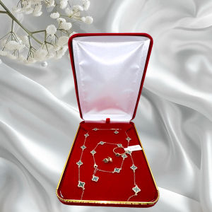 Beautiful Clover set,10k